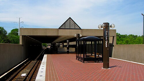 East Falls Church station